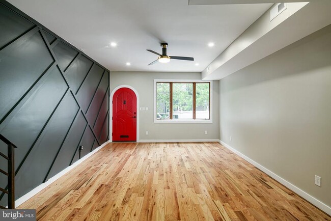 Photo - 1129 S 12th St Townhome