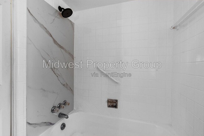 Photo - 1208 Verl Pl