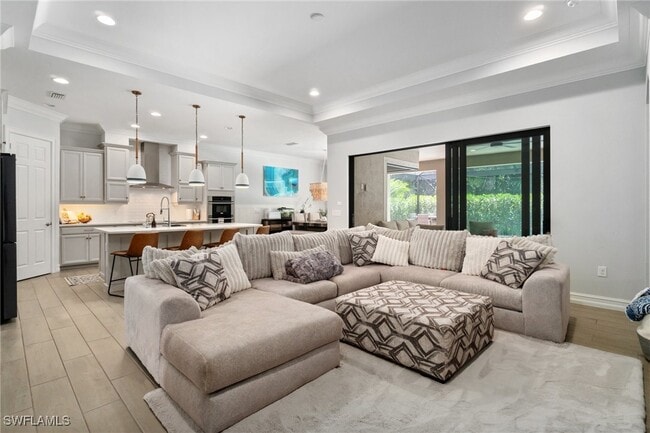 Photo - 1431 Mockingbird Dr House