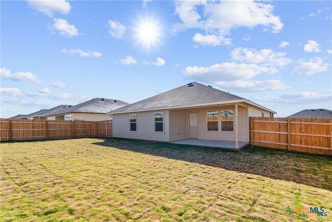 Photo - 1605 Mesa Verde Dr