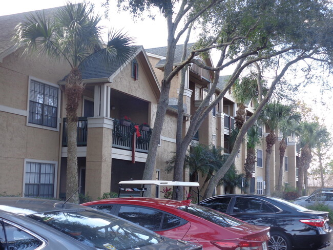 Photo - 7667 N Wickham Rd Unidad 505 Rental