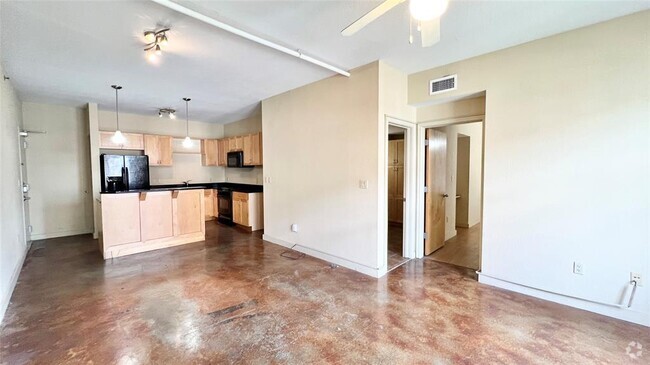 Building Photo - 711 W 26th St Unit 509 Rental
