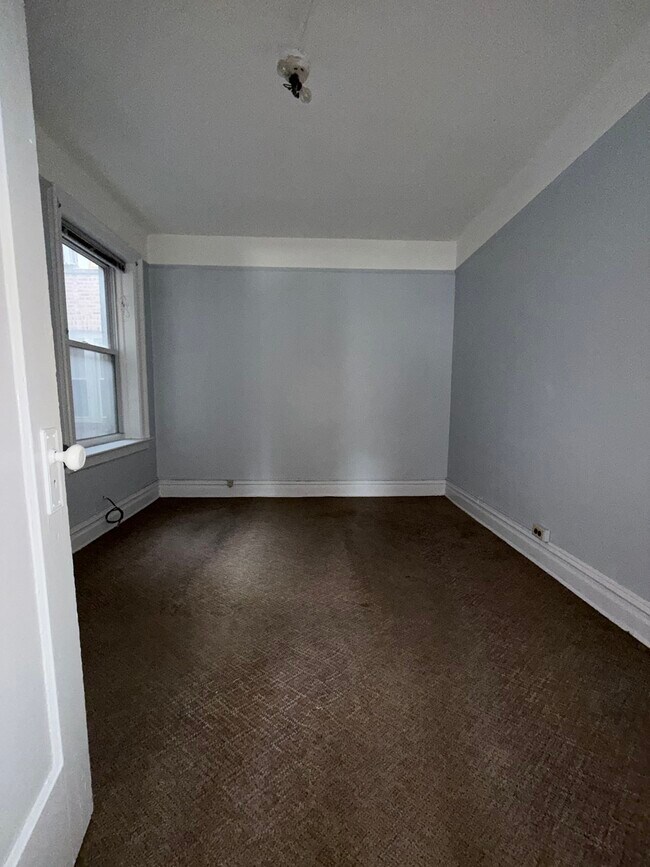 36 Sherman Pl. 104 - 35 Sherman Pl Unidad 104