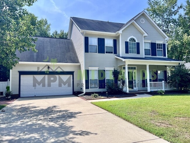 Photo - 523 Whitewater Dr