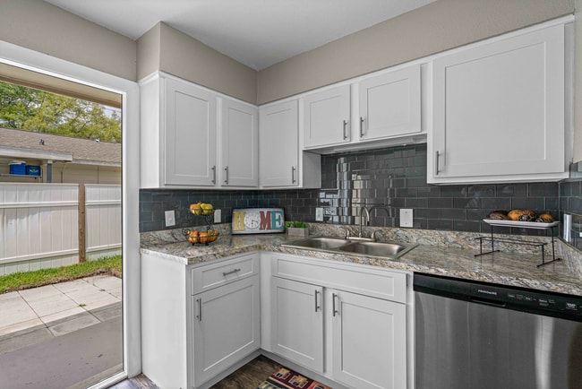 Photo - Villas at Deer Park Apartments