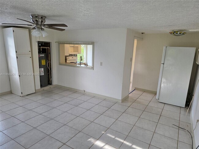 Photo - 4321 Kirby Loop Rd Unit 2