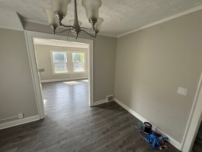 Photo - 1335 West Blvd Unidad 2