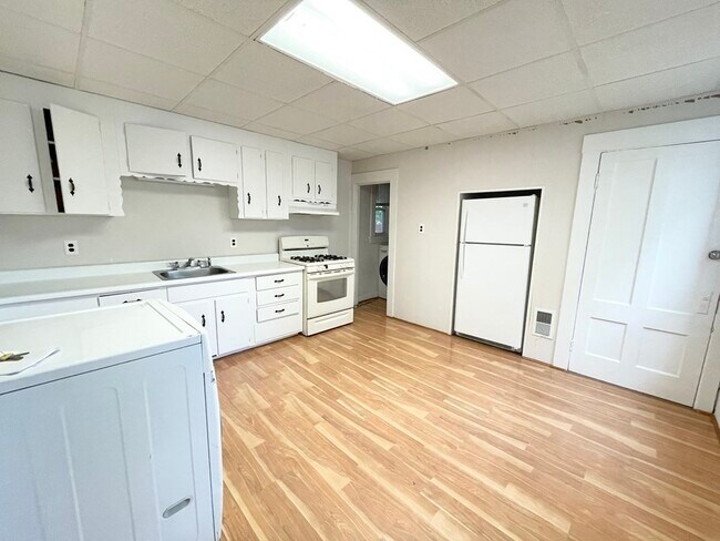 Photo - 122 Buttonwood St Unit 1