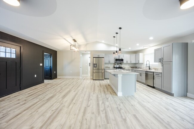 Photo - New modern studio with one bath