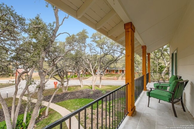 Photo - 146 Canyon Oaks Dr