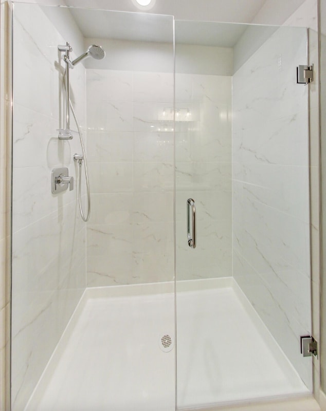 Photo - 311 W Division St