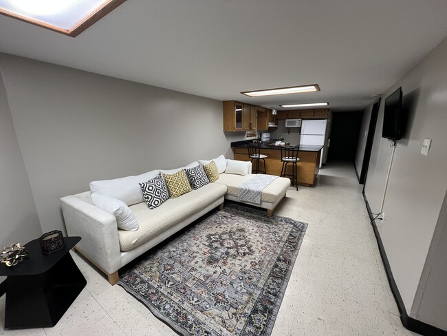 Photo - 4818 N Moody Ave