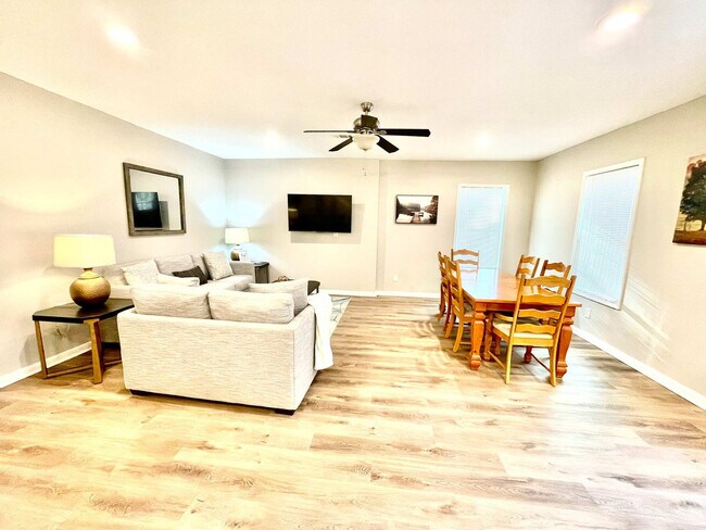 2560 Hammond Dr Unit SI ID1543019P