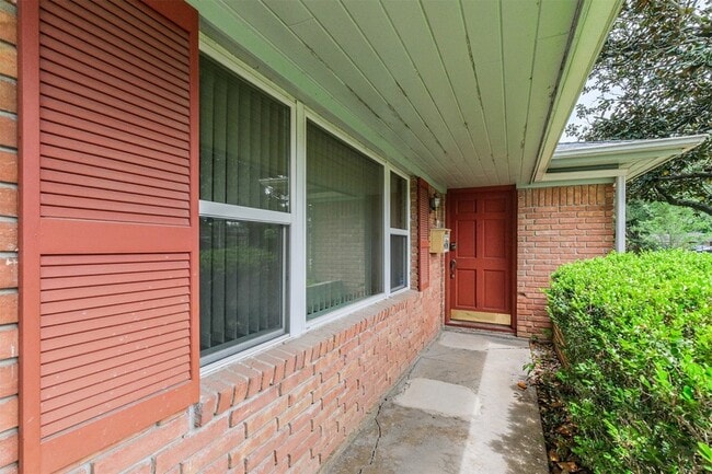 Photo - 5450 Stillbrooke Dr