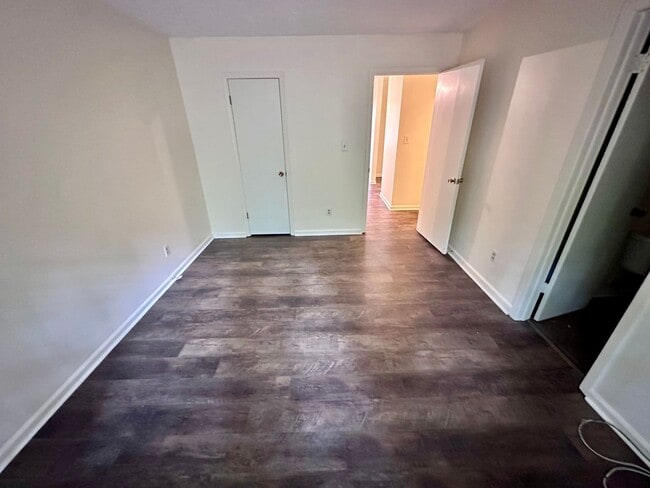 Photo - 505 Chateau Dr SE Unidad A