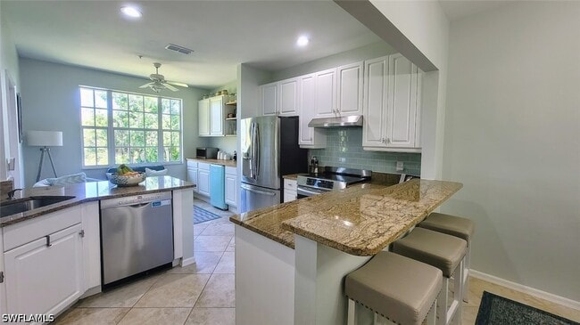 24420 Reserve Ct Unidad 202
