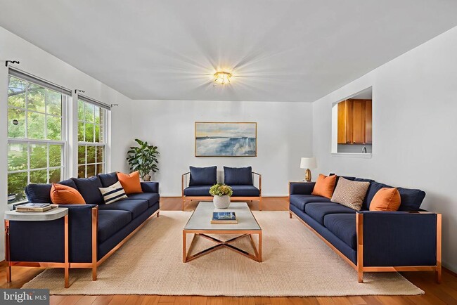 Building Photo - 8103 Pennington Dr Rental