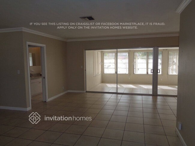 Photo - 1930 NE 59th Pl