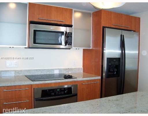 Photo - 2 br, 2.5 bath Condo - 185 SW 7th St Apt 2301 Unit Apt 2301