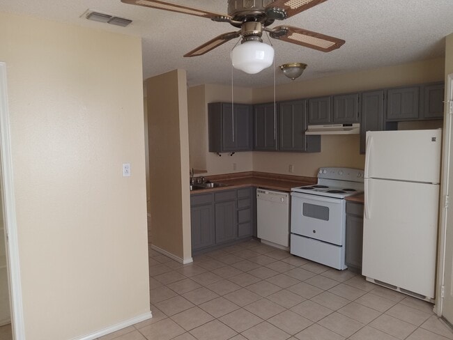 Las Villas Townhomes