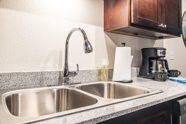 Photo - Highland Club