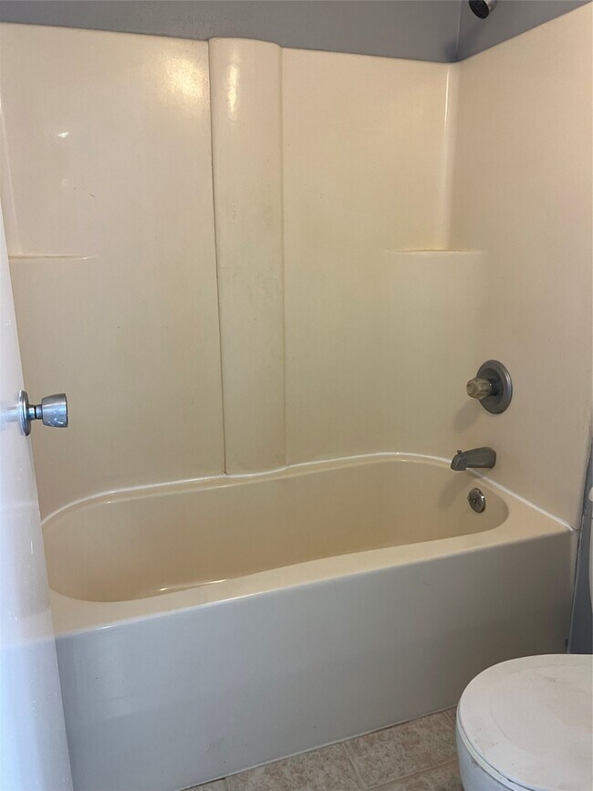 Photo - 10203 Forum Park Dr Unit 218