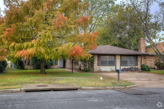 Building Photo - 6716 Sayle St Rental