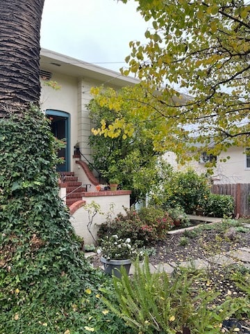 Building Photo - 371 Cerrito Ave Unit 371 Cerrito