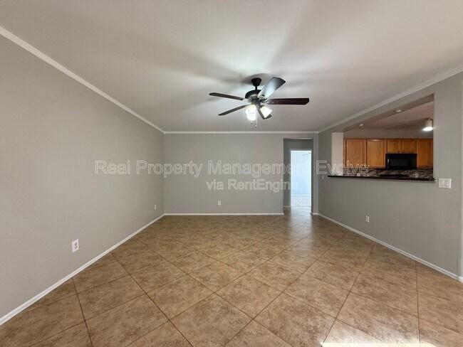 Photo - 22621 W Yavapai St