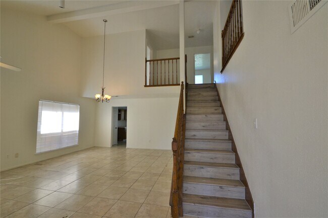 Photo - 12410 Meadow Briar Dr