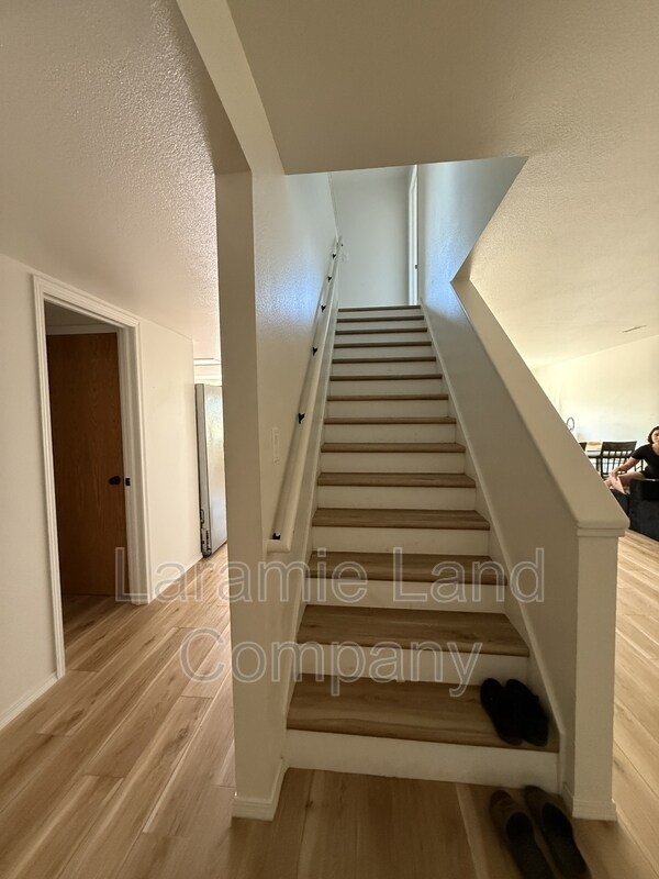 Photo - 1736 Sanders Dr