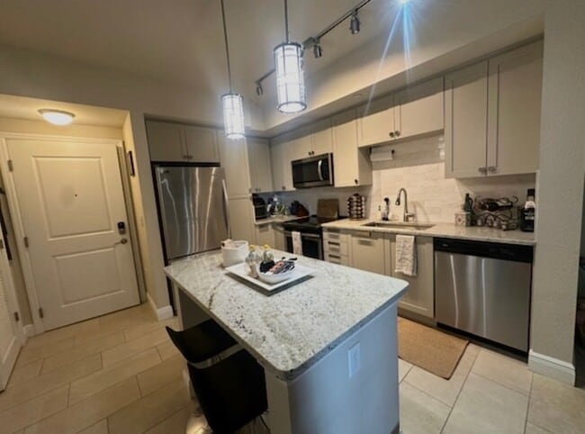 Photo - 499 Evernia St Unit 833