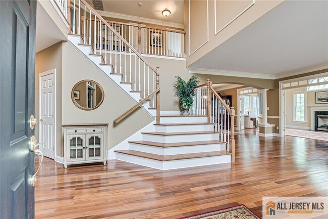 5 Erin Ct