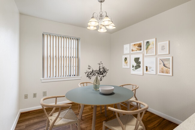 Photo - Hamilton Apartments- No Cost Utilities*