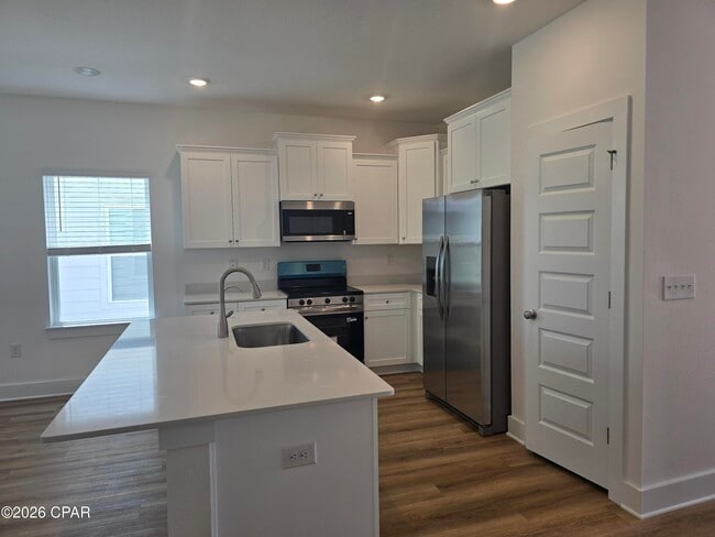 Photo - 186 Ellery Ln