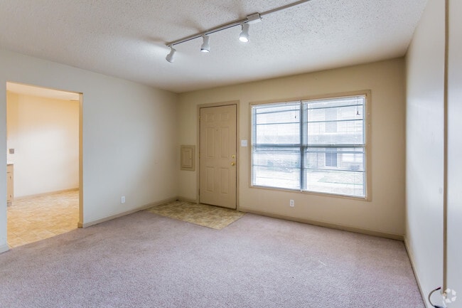 Photo - Grand Oak Place