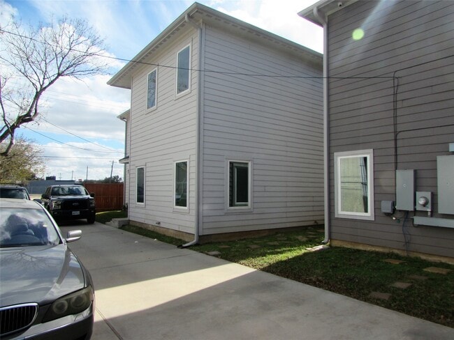 Photo - 3249 Dixie Dr