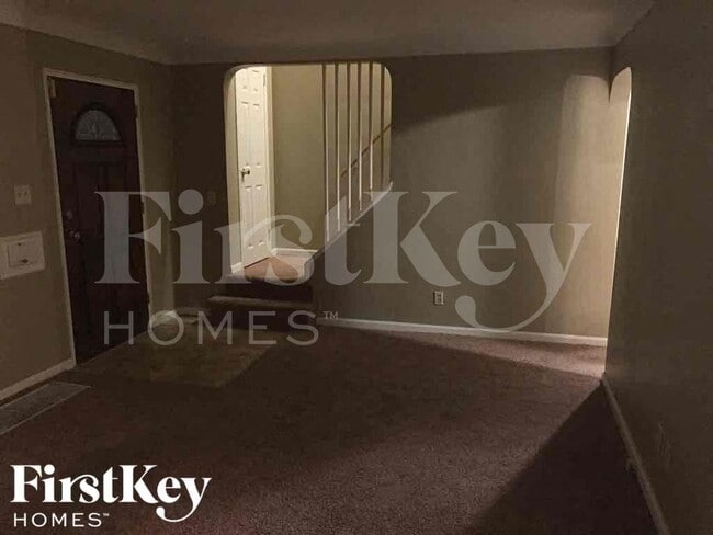 Photo - 1494 Clovernoll Dr