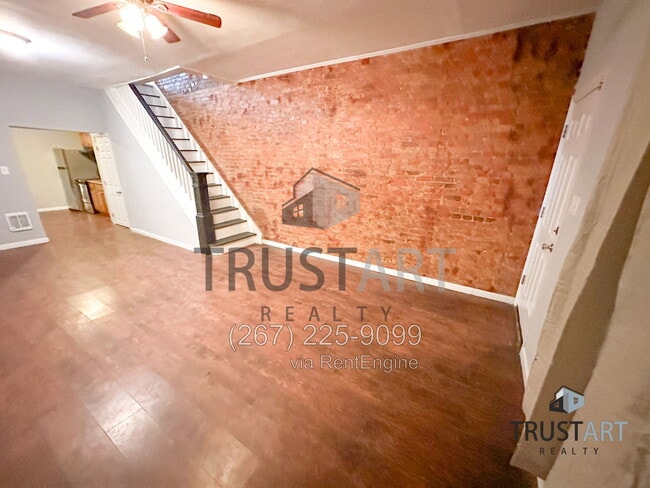 Photo - 3459 Braddock St