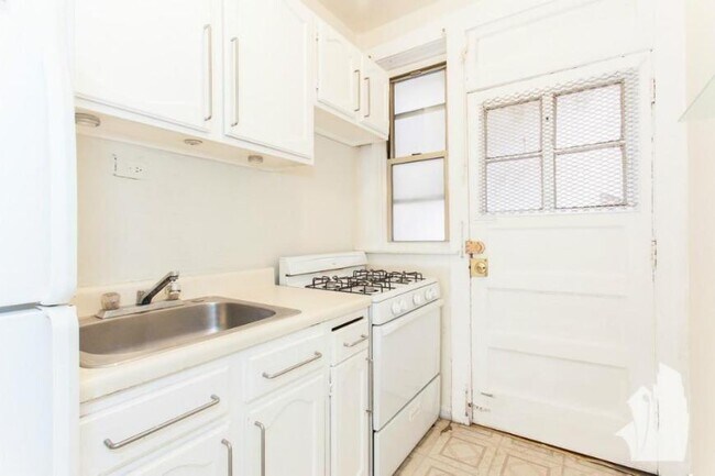 Photo - 1 bedroom in Ch IL 60657 Unidad n1