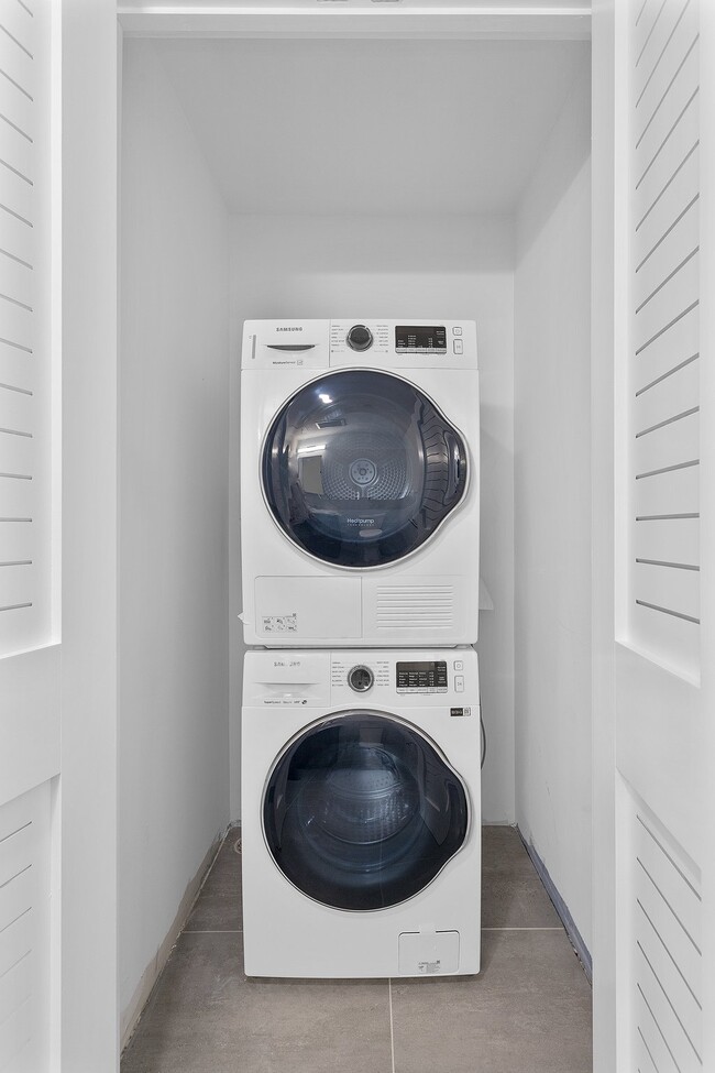 The One at Great Neck Apartments For Rent in Great Neck, NY