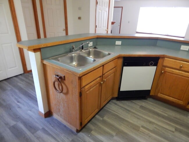 Photo - 3 Bed, 2 Bath Duplex