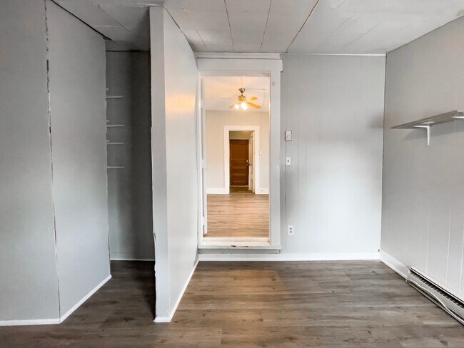 Photo - PRELEASING for AUGUST! Close to Campus Unit 216D