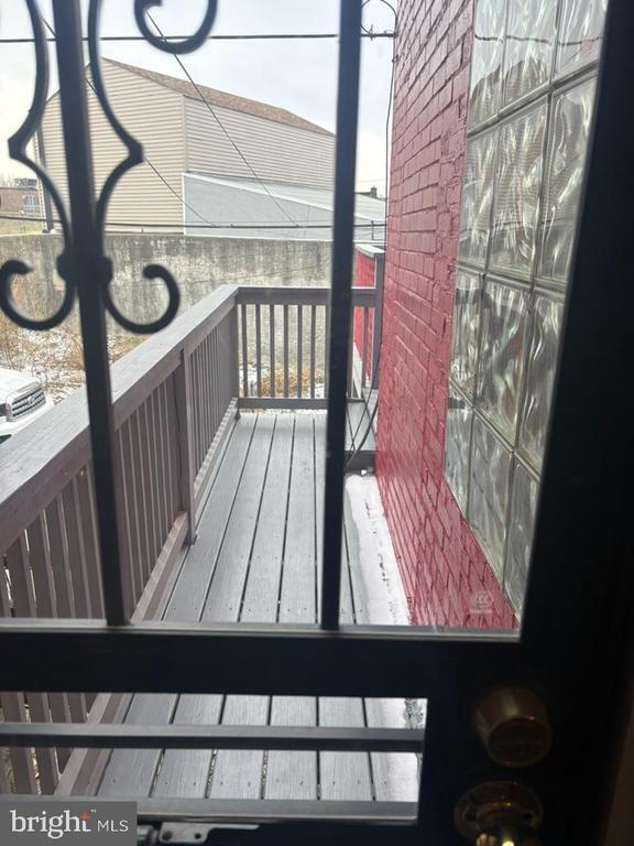 Photo - 6714 Woolston Ave