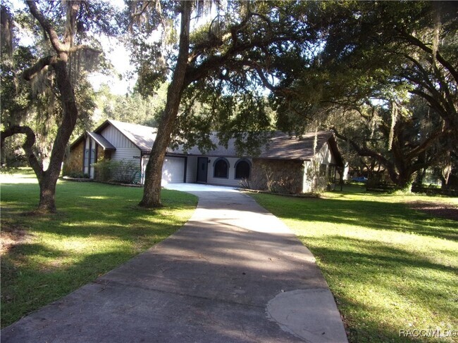 Building Photo - 9454 W Caravan Path Rental