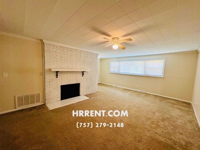 Photo - Beautiful 3 Bedroom 2.5 Bathroom Ranch Sty...