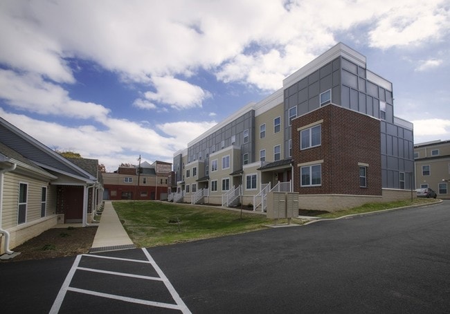Photo - George Street Commons