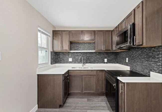 The Hass House | Comfortable South Bend Getaway