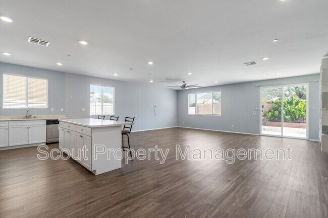 Photo - 32323 Roman Warren Wy