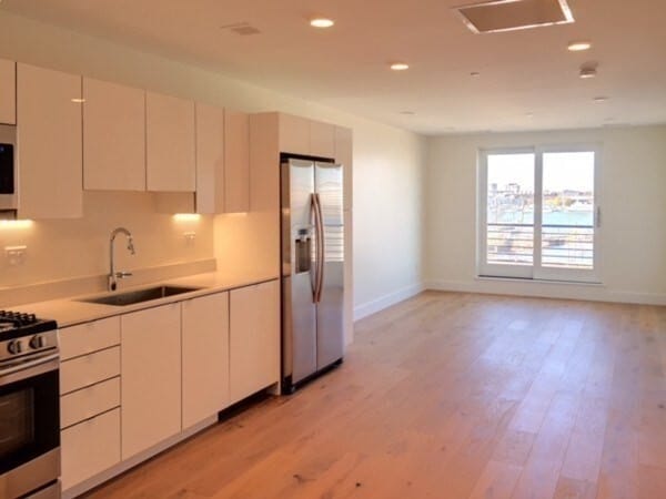 Photo - 250 Meridian St Unit 307
